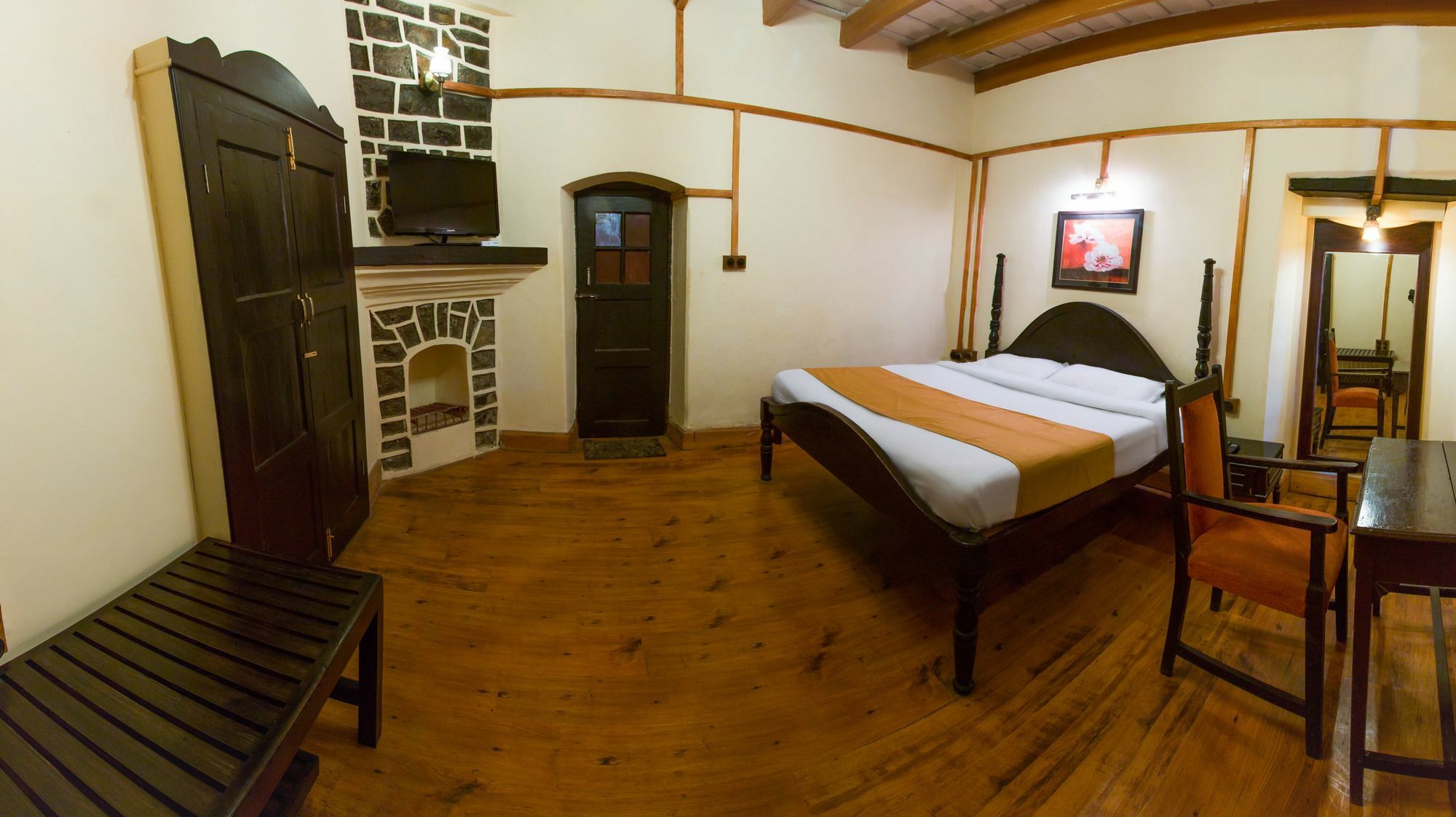 Himalaya Hotel Найнитал Экстерьер фото