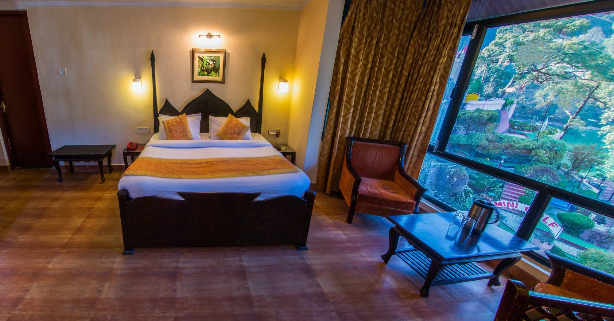 Himalaya Hotel Найнитал Экстерьер фото